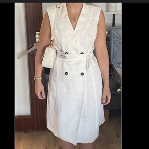 H&M Beige Linen Double-Breasted Dress